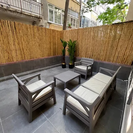 Comfy 1-bedroom With A Terrace In Kadikoey Apartmán Istanbulská provincie